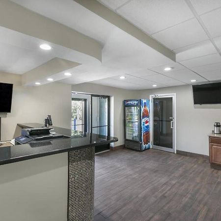 Knights Inn Bristol Levittown Zewnętrze zdjęcie