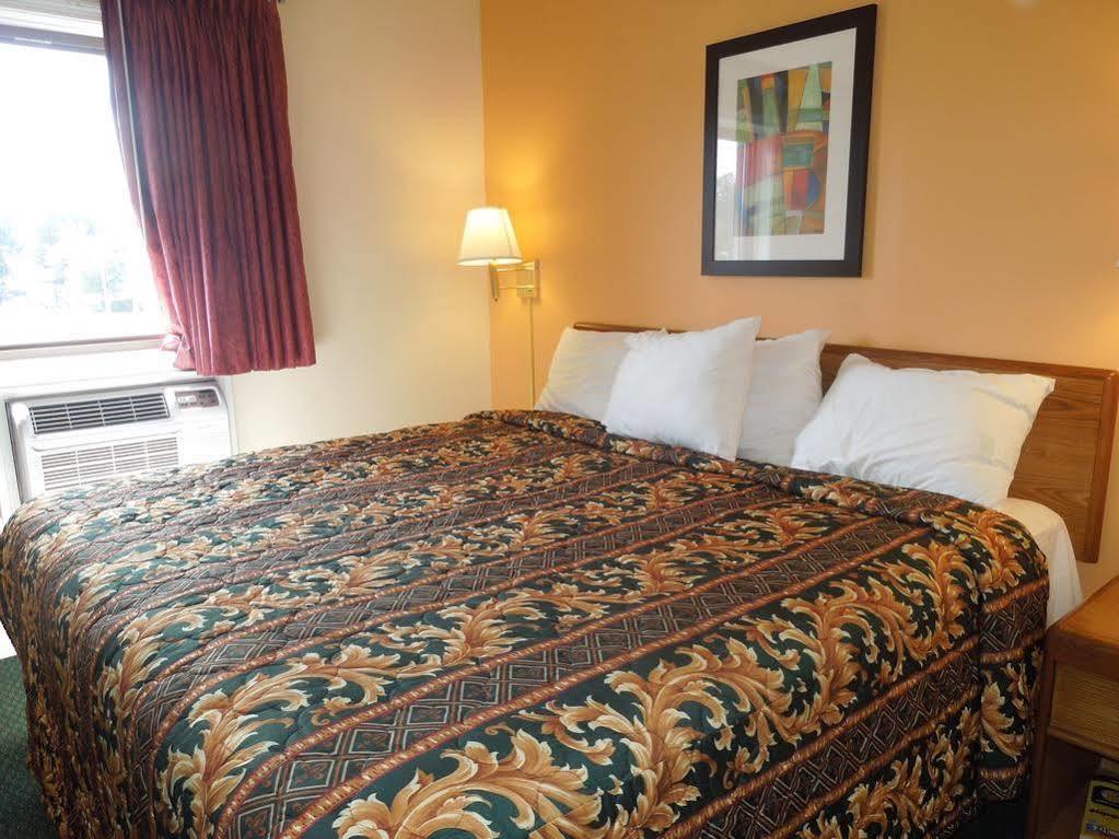 Knights Inn Bristol Levittown Zewnętrze zdjęcie