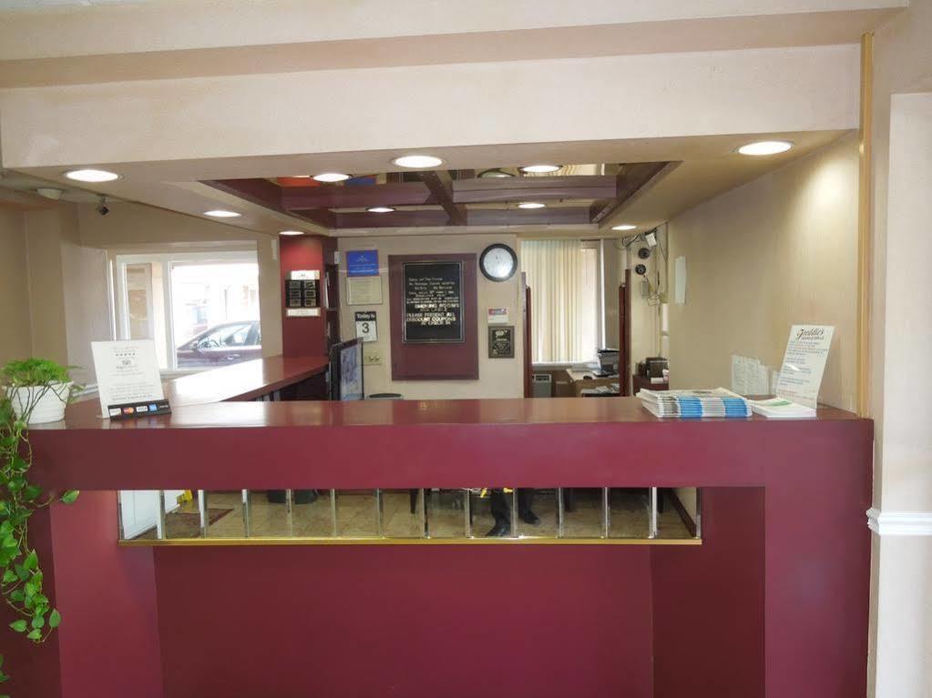 Knights Inn Bristol Levittown Zewnętrze zdjęcie