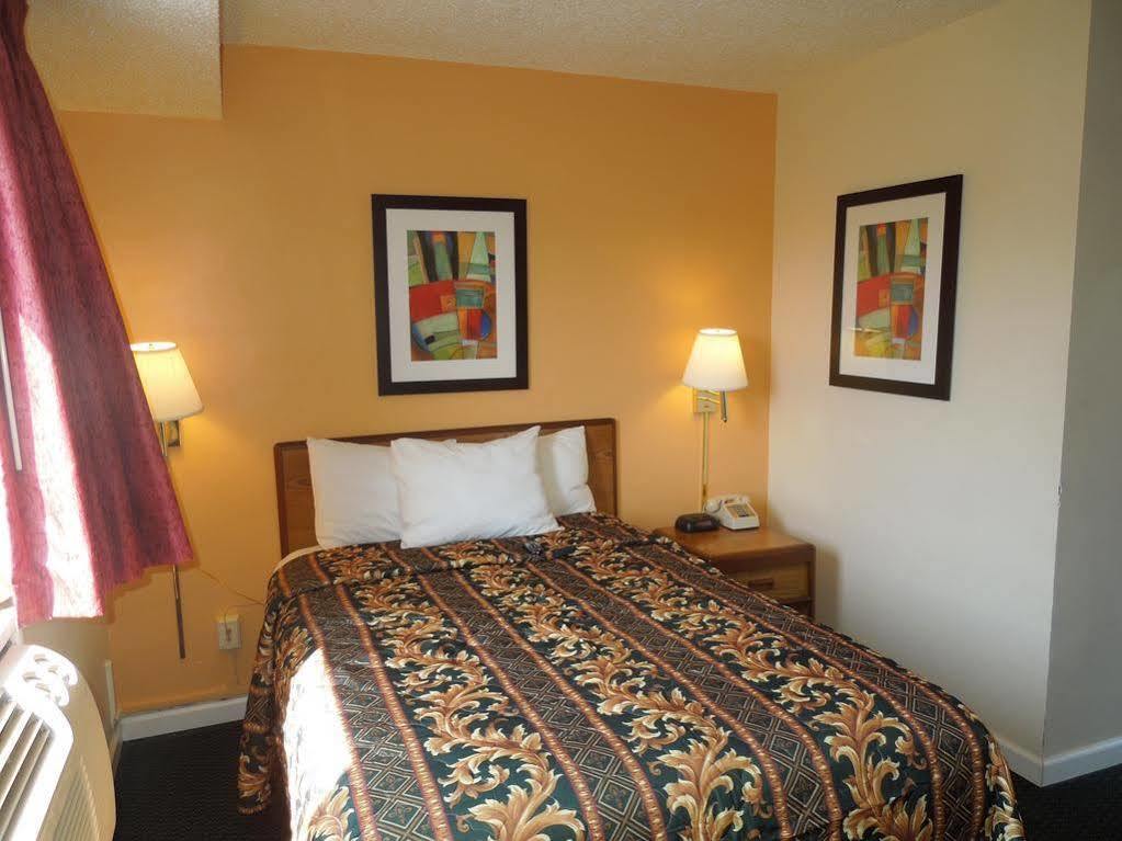 Knights Inn Bristol Levittown Zewnętrze zdjęcie