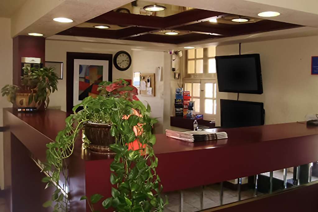 Knights Inn Bristol Levittown Wnętrze zdjęcie